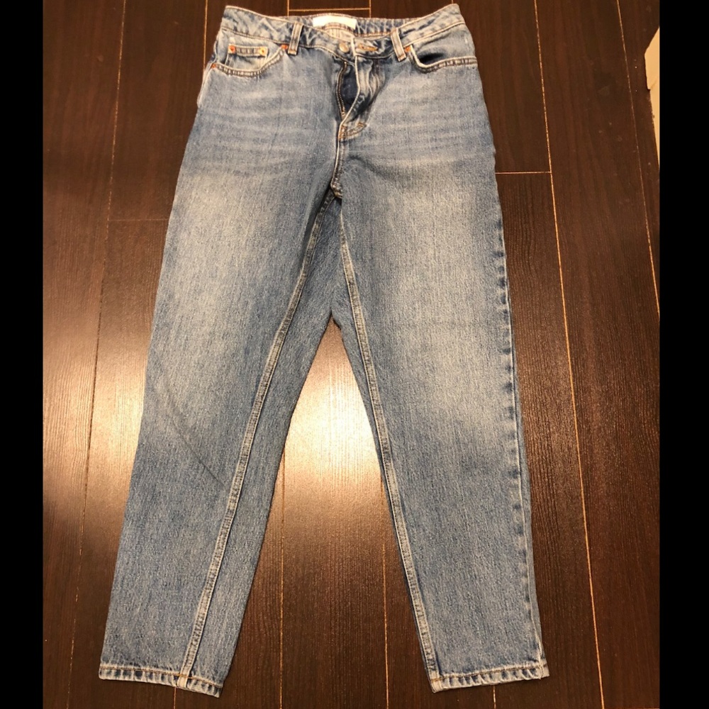 TOPSHOP Mom jeans